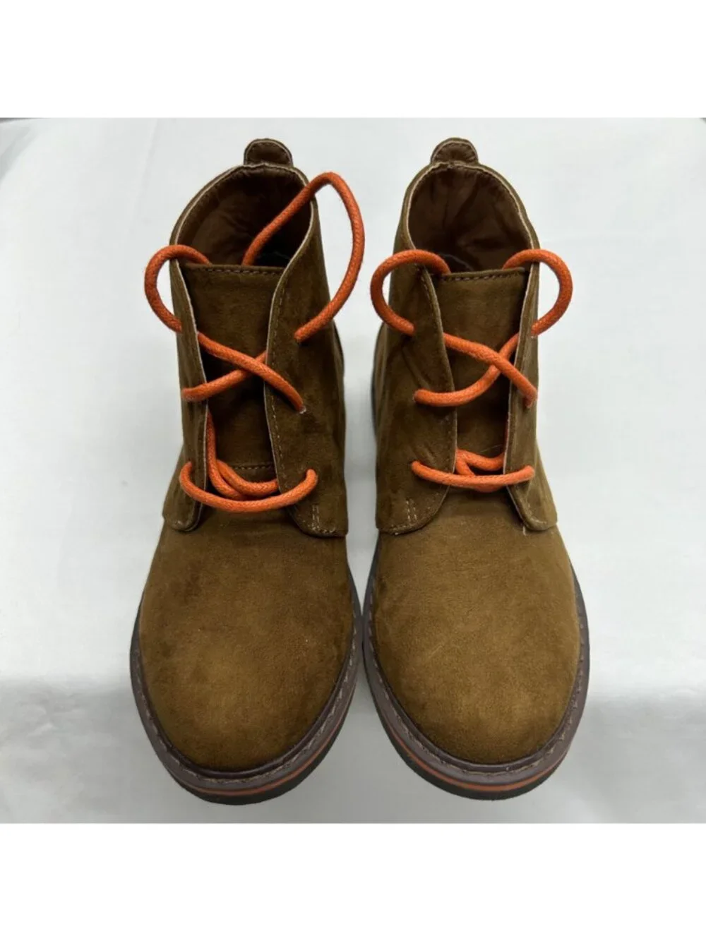 Cole Haan Lil Carlton Tan Suede Chukka Boots With Orange Laces Size 9 Youth